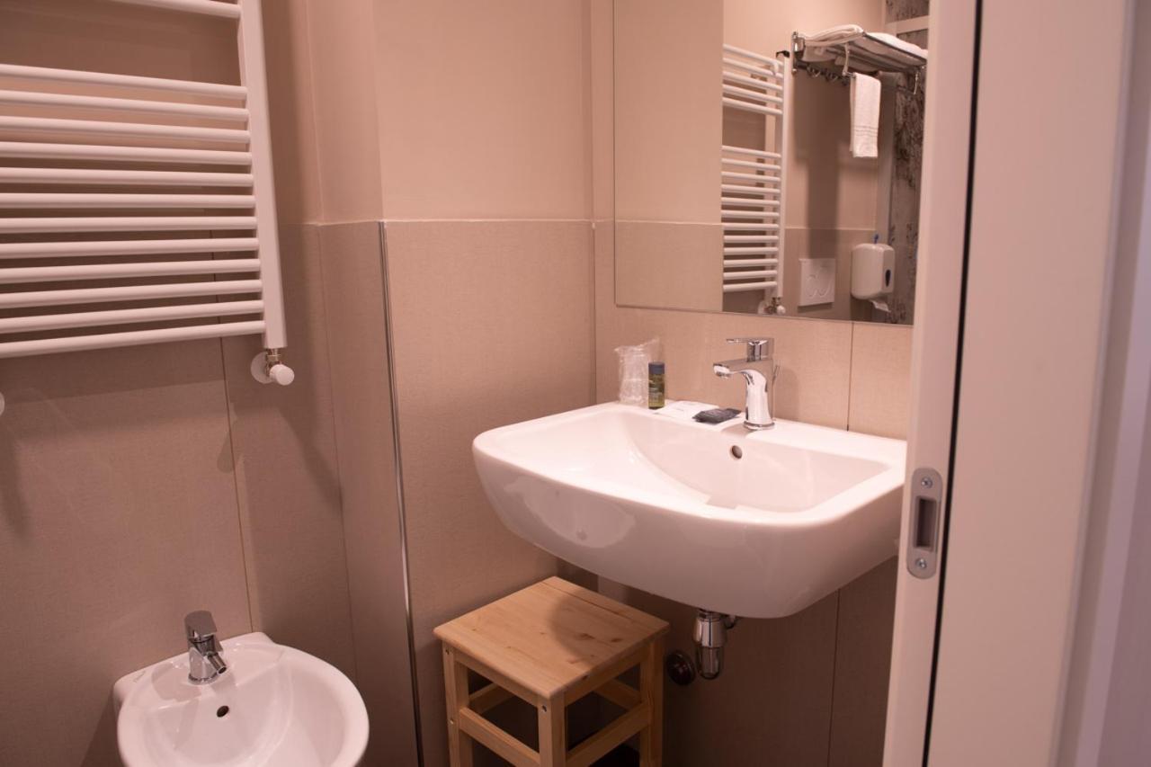 Hotel Della Rosa Ancône Extérieur photo